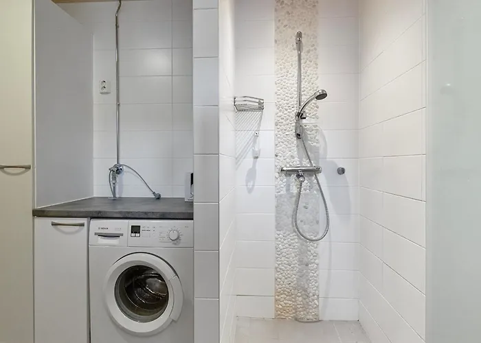 Nilikuru G18 By Interhome *